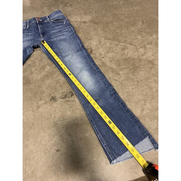 Mother The Runaway Step Fray Blue Jeans In Leaps And Bounds size 29 X 30 - Picture 6 of 16